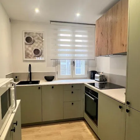Apartment Coeur Du Vieil Coquet 3 Pieces Rostan Antibes